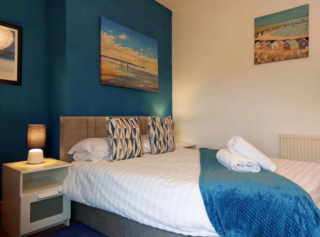 Salt Marsh Apartment Tywyn Exterior photo