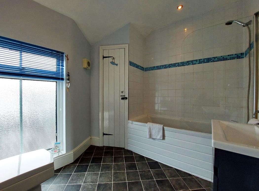 Salt Marsh Apartment Tywyn Exterior photo